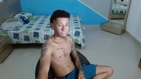 Snapshot of boyhot_sw chatting on February 2025 07:24:02 AM boyhot_sw online show from February 2025 07:24:02 AM