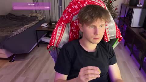 Eddie online show from January 2025 11:22:02 PM