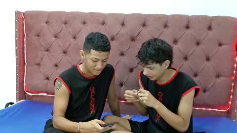 Snapshot of boys_hotparty chatting on January 2025 01:56:02 PM ALEX - TAYLER -MIKE online show from January 2025 01:56:02 PM