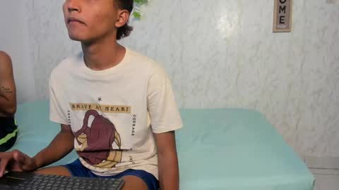 Snapshot of boys_hotparty chatting on April 2026 01:14:01 AM ALEX - TAYLER -MIKE online show from April 2026 01:14:01 AM