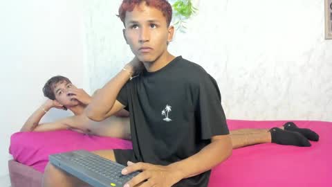 Snapshot of boys_hotparty chatting on April 2026 01:17:02 AM ALEX - TAYLER -MIKE online show from April 2026 01:17:02 AM