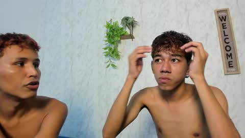 Snapshot of boys_hotparty chatting on April 2026 01:11:02 AM ALEX - TAYLER -MIKE online show from April 2026 01:11:02 AM