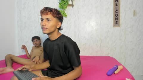 Snapshot of boys_hotparty chatting on May 2026 01:01:01 AM ALEX - TAYLER -MIKE online show from May 2026 01:01:01 AM