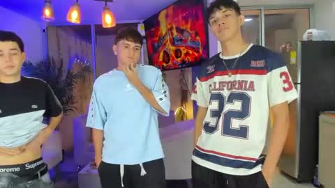 JHON  ARES  AND NEID online show from July 2026 05:14:02 AM