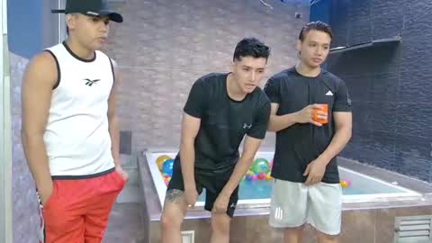 Snapshot of boysgang_sex chatting on October 2025 11:40:01 AM Angelo Mark Fernando Taylor online show from October 2025 11:40:01 AM