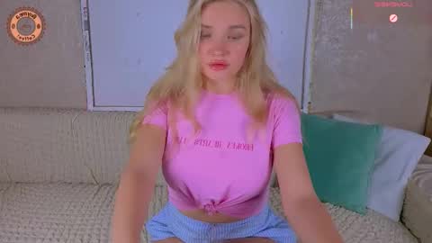BoysLoveBlondee online show from January 2026 12:10:02 PM