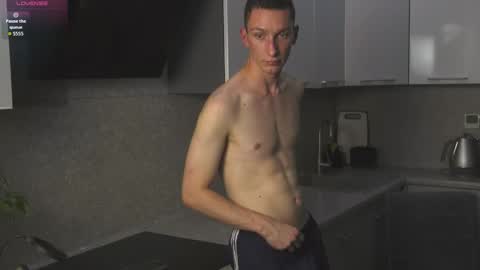 BoyTurtle online show from September 2025 05:16:02 PM