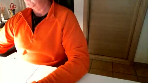 Snapshot of braccobald chatting on December 2024 04:09:01 PM Braccobald online show from December 2024 04:09:01 PM