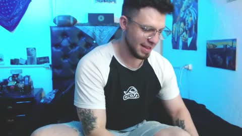 brad hot boy online show from October 2025 11:16:02 PM