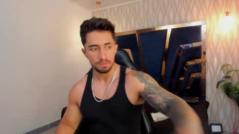 Snapshot of brad_summer chatting on April 2026 11:16:01 PM brad summer online show from April 2026 11:16:01 PM