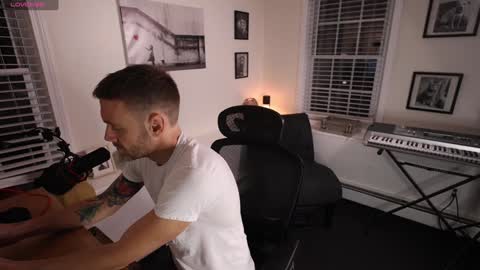 BradBronton online show from January 2025 10:16:02 PM