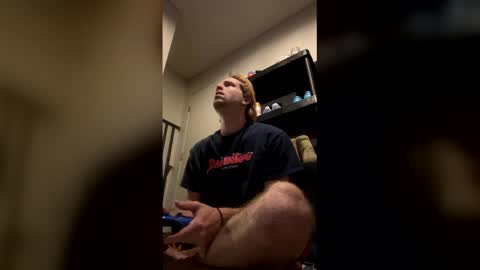 braden_thompson2012 online show from April 2026 05:32:02 AM