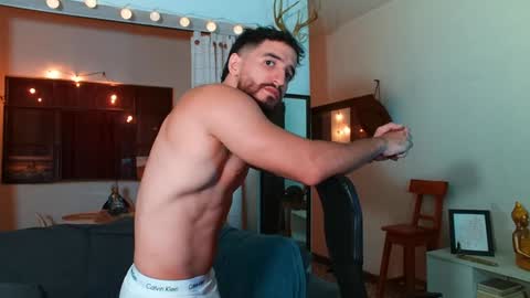 Bradley Martinez online show from January 2025 12:18:01 AM