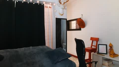 Bradley Martinez online show from February 2025 05:51:02 PM