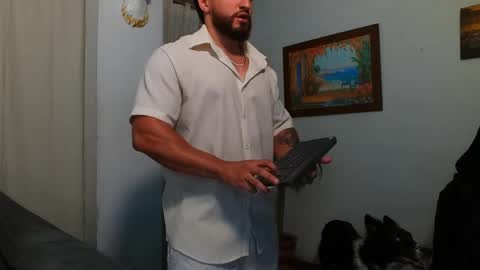 Snapshot of bradley_martinez chatting on May 2026 11:21:02 PM Bradley Martinez online show from May 2026 11:21:02 PM