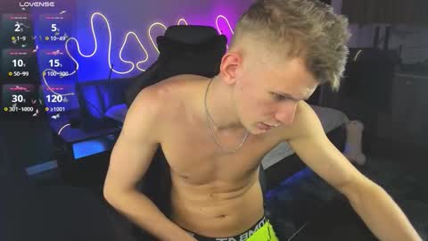 brad maloney online show from October 2025 07:38:01 PM