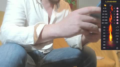 Snapshot of bradryder__ chatting on December 2024 11:41:02 AM Call me Alex online show from December 2024 11:41:02 AM