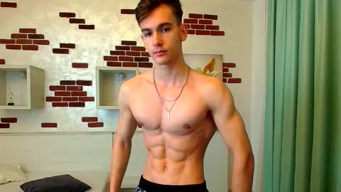 BradyFlint online show from October 2025 04:42:01 AM