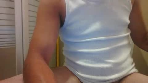 Snapshot of bradynoggle chatting on October 2025 01:51:02 PM bradynoggle online show from October 2025 01:51:02 PM