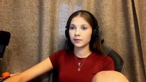 Snapshot of brandamatteson chatting on October 2025 01:37:01 PM Alice online show from October 2025 01:37:01 PM