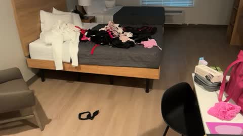 Snapshot of brandicumxxx chatting on May 2026 11:36:01 PM brandicumxxx online show from May 2026 11:36:01 PM