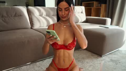 Snapshot of brandiloveee chatting on February 2025 07:33:01 AM Brandi online show from February 2025 07:33:01 AM