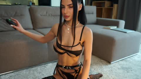 Snapshot of brandiloveee chatting on March 2025 09:18:01 AM Brandi online show from March 2025 09:18:01 AM