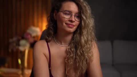 Snapshot of brandywhite chatting on November 2025 05:18:02 AM Alex online show from November 2025 05:18:02 AM