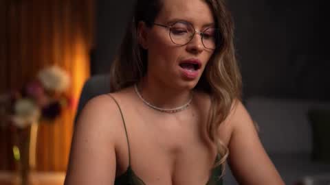 Alex online show from November 2025 05:29:02 AM