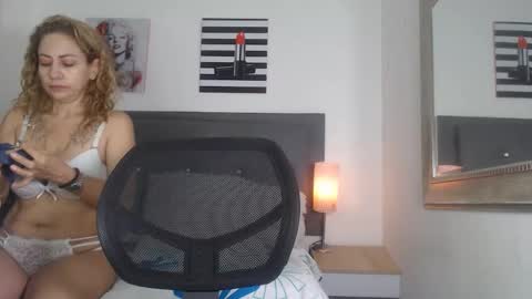 Vanesa online show from February 2026 11:17:01 AM