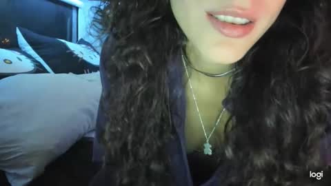 Snapshot of brattymartes_ chatting on October 2025 09:24:02 PM Martes online show from October 2025 09:24:02 PM