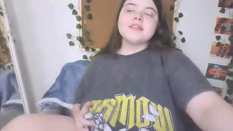 Snapshot of brattyprincess_emma chatting on September 2025 06:09:02 PM Emma online show from September 2025 06:09:02 PM