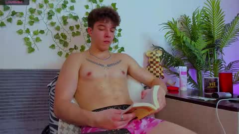 Johny Bravo online show from October 2025 02:04:01 PM