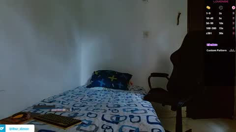 Snapshot of bray_hotboy chatting on March 2026 04:07:01 PM Bray Hotboy online show from March 2026 04:07:01 PM