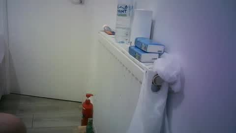brazillllondonn online show from May 2026 01:30:01 PM