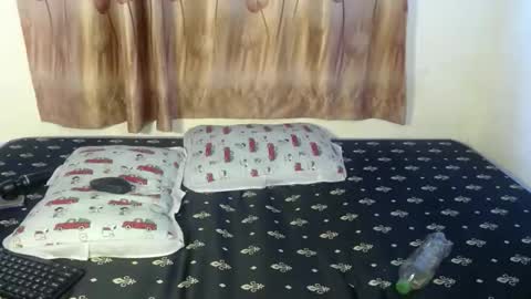 brea1922 online show from November 2025 10:06:02 AM