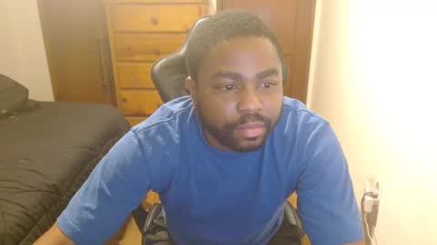 Snapshot of breadw1nnah chatting on October 2025 05:15:01 AM Breadw1nnah online show from October 2025 05:15:01 AM