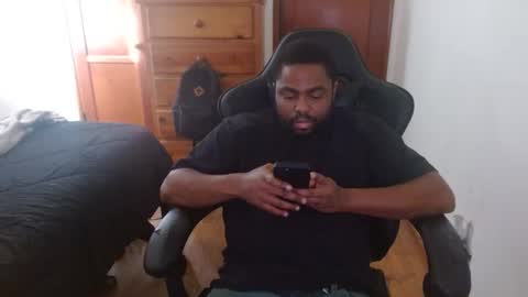 Snapshot of breadw1nnah chatting on October 2025 05:25:02 PM Breadw1nnah online show from October 2025 05:25:02 PM