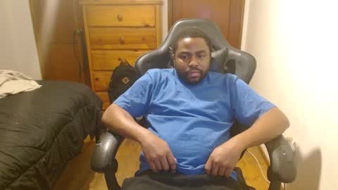 Snapshot of breadw1nnah chatting on November 2025 03:17:01 AM Breadw1nnah online show from November 2025 03:17:01 AM