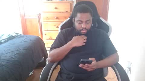 Snapshot of breadw1nnah chatting on November 2025 05:40:02 PM Breadw1nnah online show from November 2025 05:40:02 PM