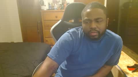 Snapshot of breadw1nnah chatting on February 2026 07:35:01 AM Breadw1nnah online show from February 2026 07:35:01 AM