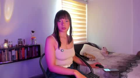 breakfastwithtiffanys online show from April 2026 03:17:01 PM