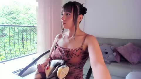 breakfastwithtiffanys online show from May 2026 02:57:01 PM