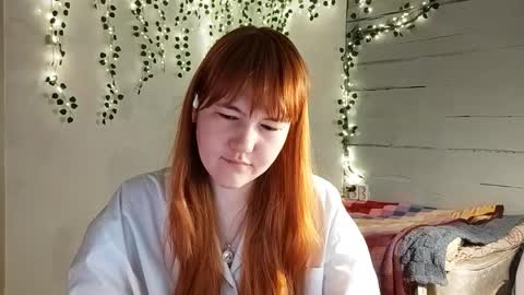 Snapshot of breannedevier chatting on April 2026 05:18:02 AM Dina online show from April 2026 05:18:02 AM