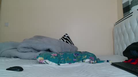 Snapshot of bree_beauty chatting on March 2026 09:03:02 AM bree_beauty online show from March 2026 09:03:02 AM