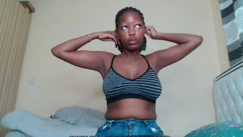 bree_beauty online show from April 2026 04:32:01 AM