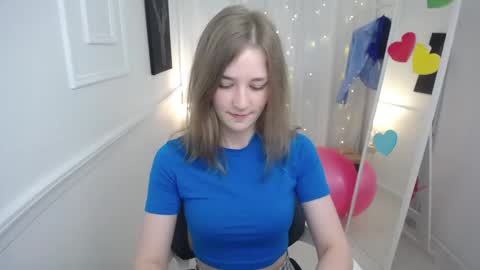 Snapshot of bree_sky chatting on May 2026 11:18:01 AM Bree online show from May 2026 11:18:01 AM