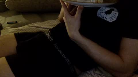 Snapshot of breezydicks chatting on November 2025 10:20:02 PM breezydicks online show from November 2025 10:20:02 PM