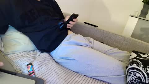 Snapshot of breezydicks chatting on November 2025 11:40:02 PM breezydicks online show from November 2025 11:40:02 PM