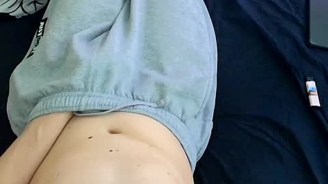 Snapshot of breezydicks chatting on January 2026 10:04:01 PM breezydicks online show from January 2026 10:04:01 PM